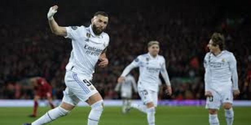 爱游戏比赛解构-西汉姆联节奏掌控下的高效取胜-爱游戏